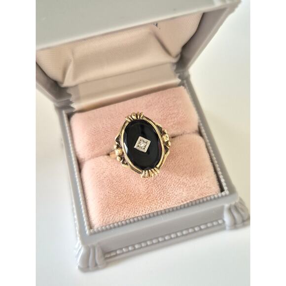 Vintage Mid-Century 14K Gold Onyx and Diamond Ring - Picture 1 of 8